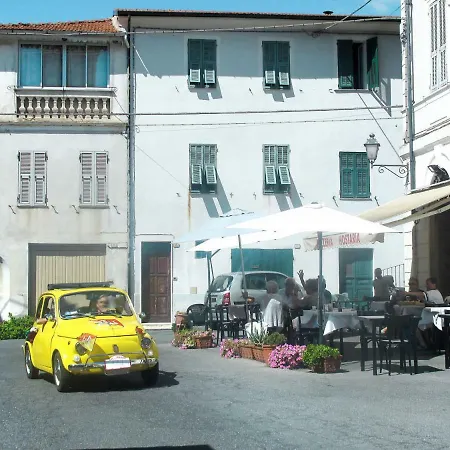 Holiday home Locazione Turistica Casa Sole Oneglia